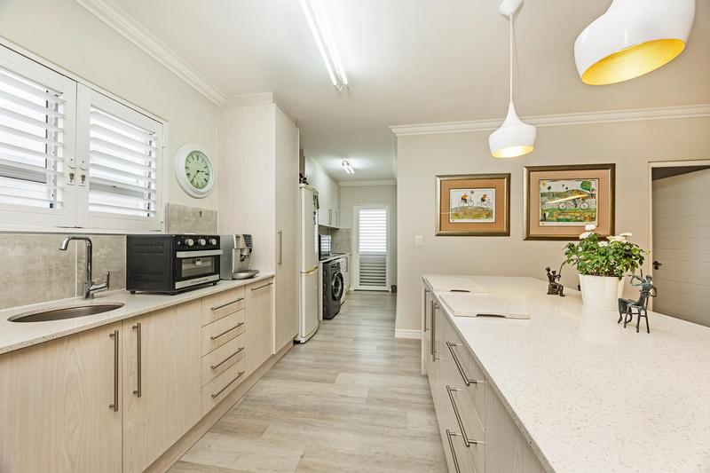 3 Bedroom Property for Sale in Pinehurst Western Cape